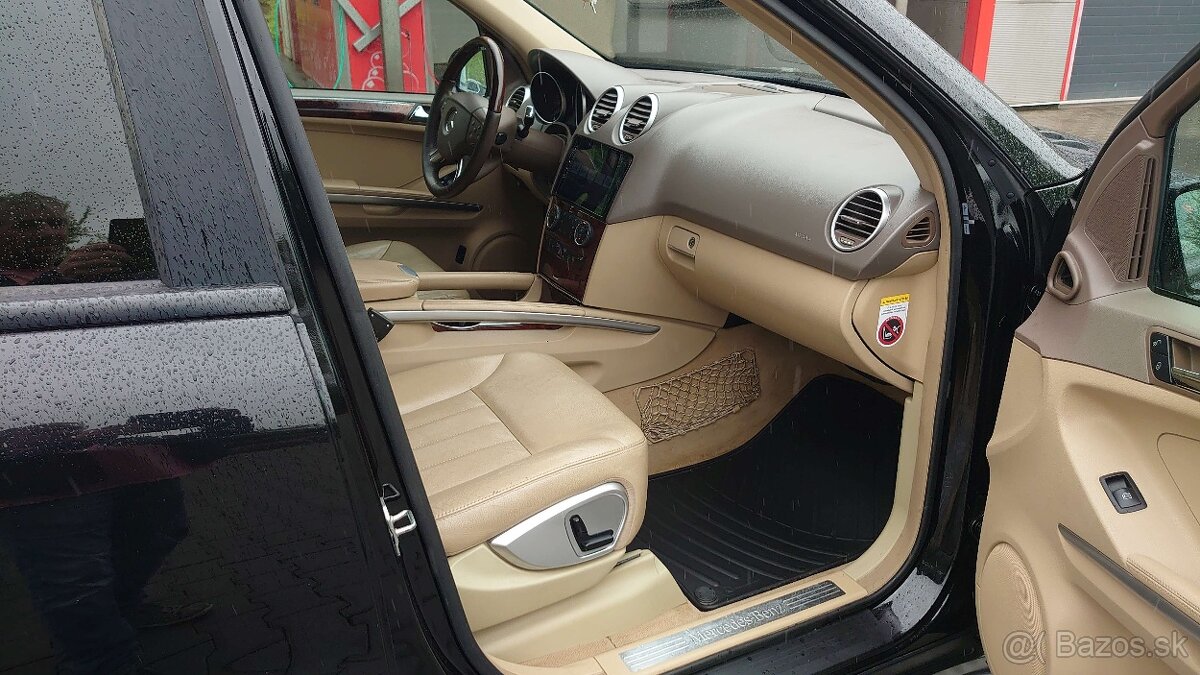 Mercedes-Benz ML 350 4MATIC - 9