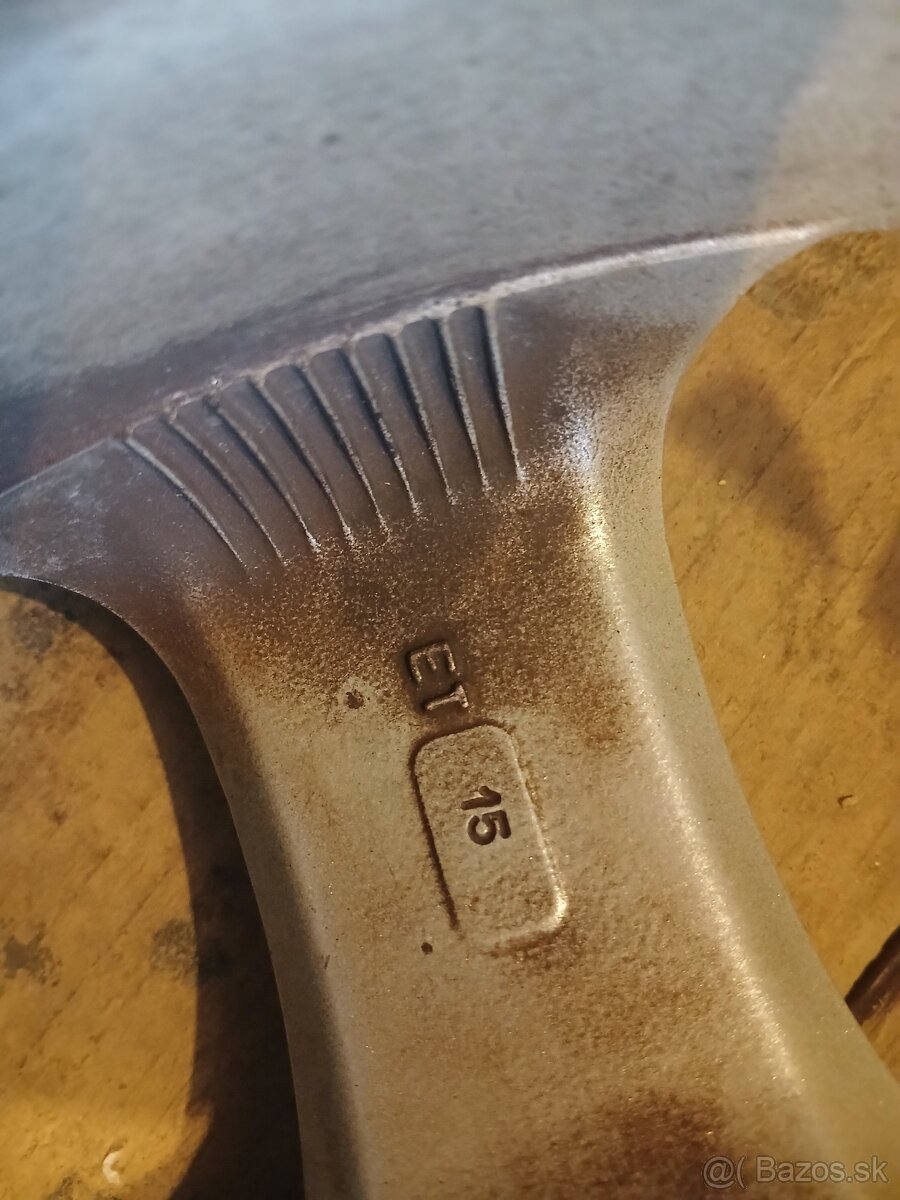 Elektróny 185/65 R.15 - 9