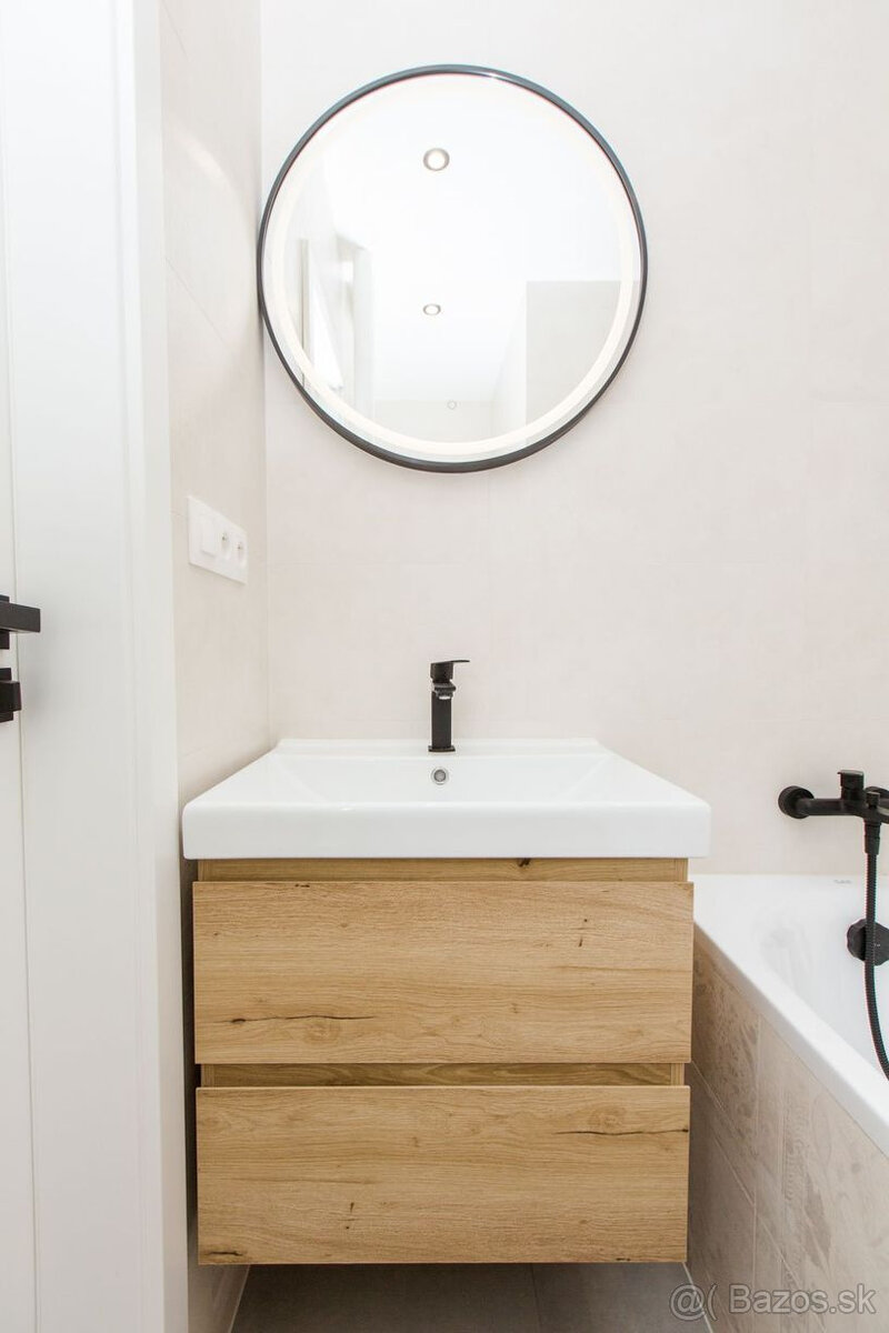 NA PREDAJ 3-iz.byt Ružinov-TEHLA NOVÁ REKONŠTRUKCIA - 9