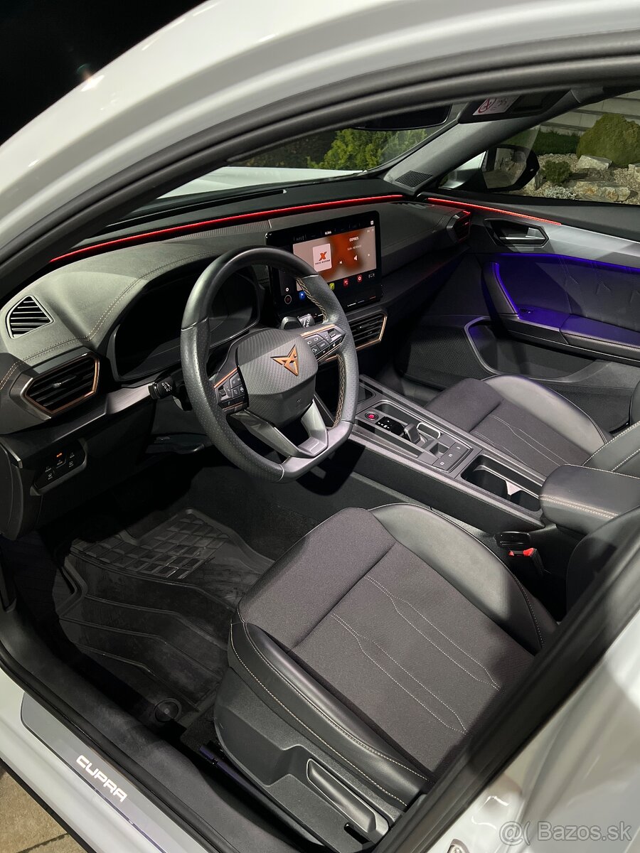 Cupra Formentor 1.5 TSI,24.300km, 5/2024,110kw, DSG, - 9