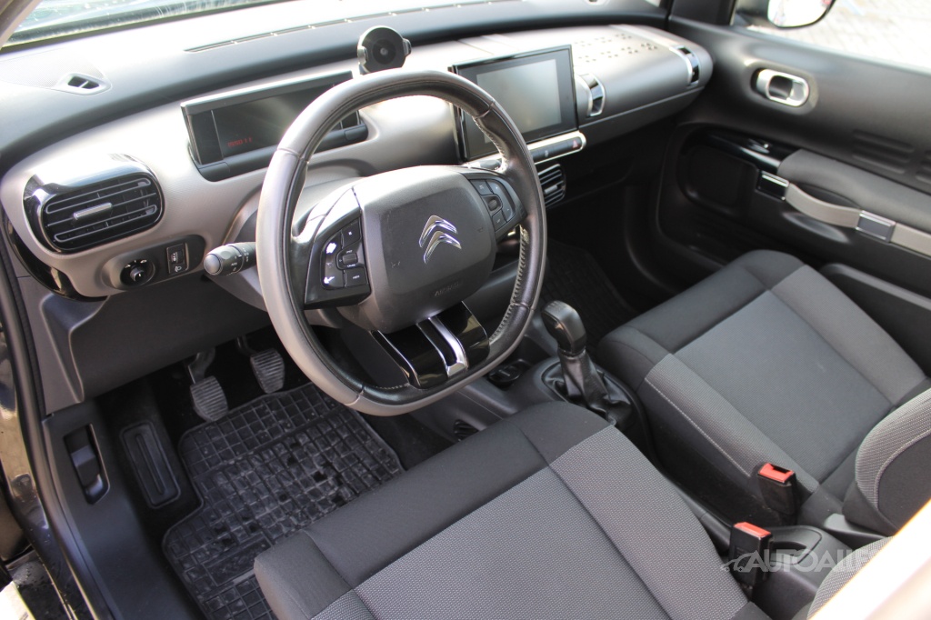 Citroen C4 Cactus 1,6 HDi 73 kW CHALLENGE - 9