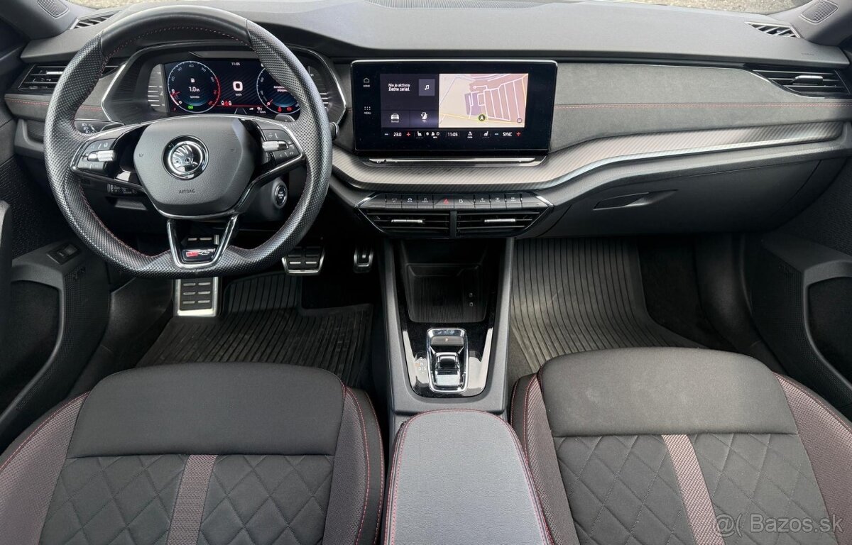 Škoda Octavia Combi RS 2.0 TSI 245k DSG - 9