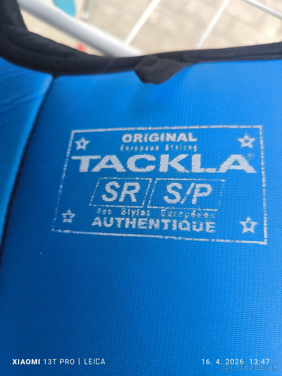 Hokejová výstroj - 9