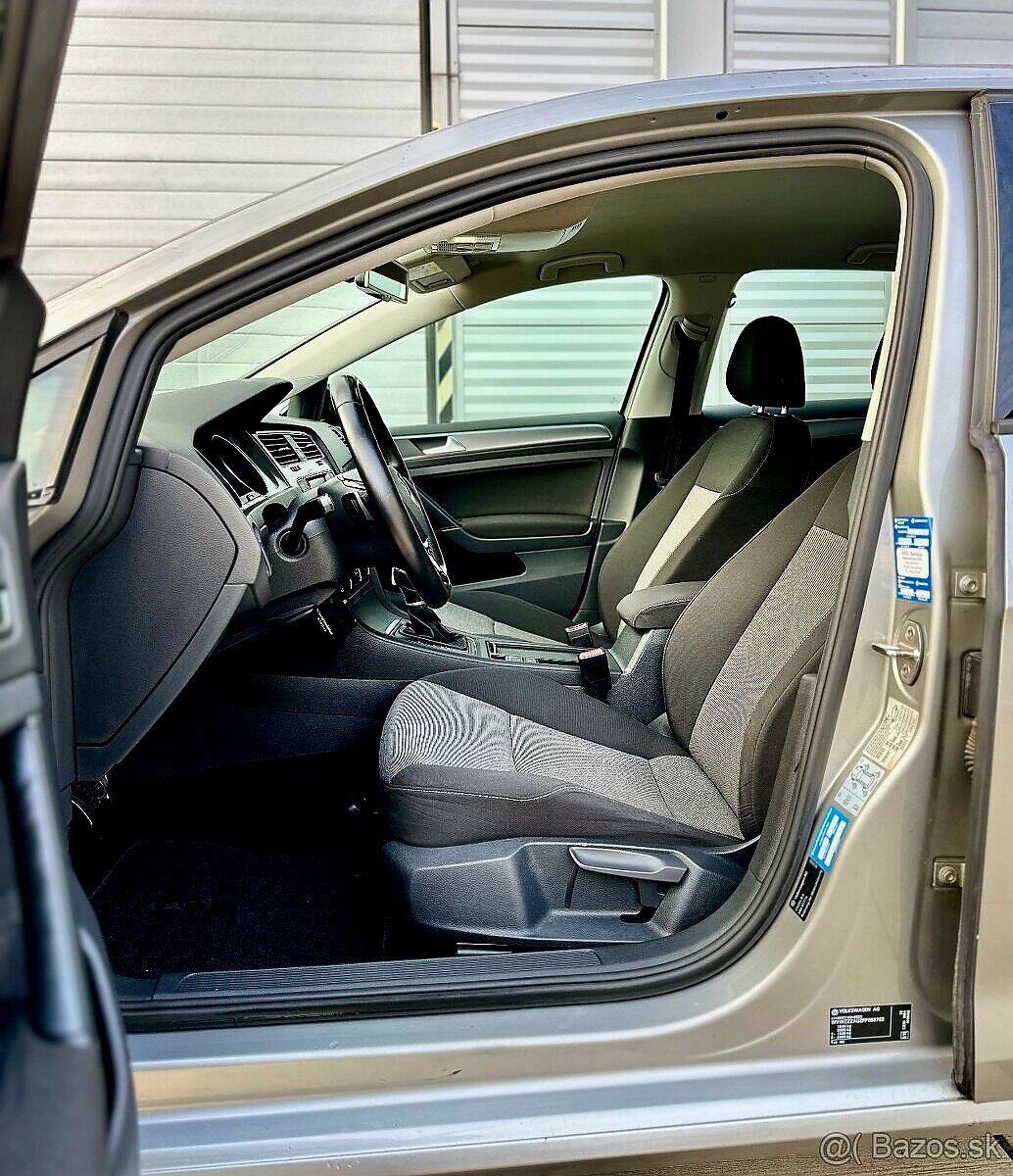 VW GOLF VII 1.6TDI - PREDAJ AJ NA SPLÁTKY - 9