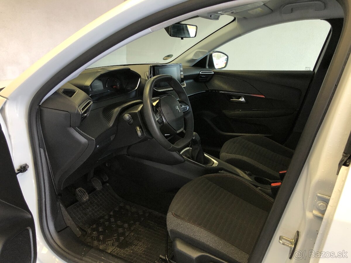 PEUGEOT 208 1.2 PureTech - 9