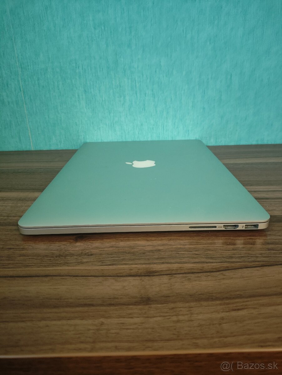Apple MacBook Pro 15 A1398 – i7 / 8GB / 256GB - 9