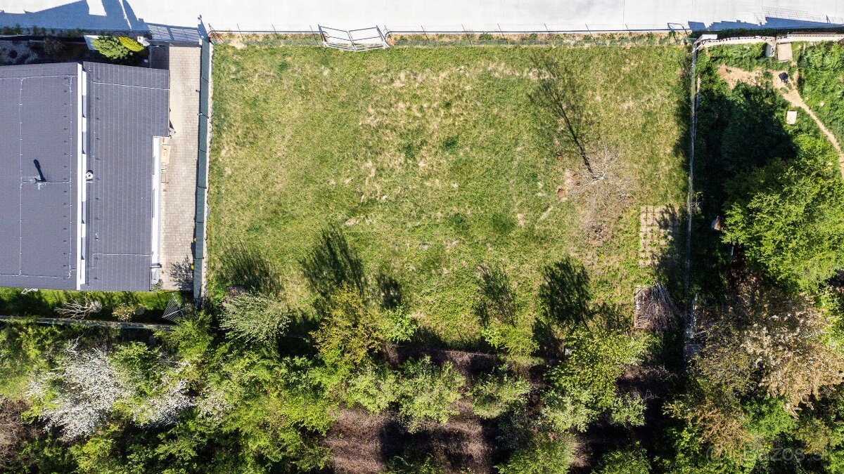 PNORF–Multifunkčný st. pozemok so šírkou 38 m, 914 m2, Šúdol - 9