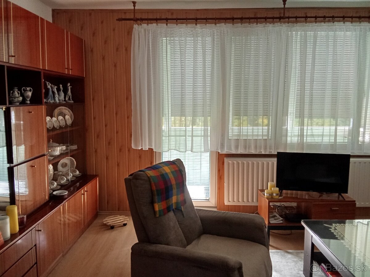 Predáme 3izbový byt s balkónom - 9