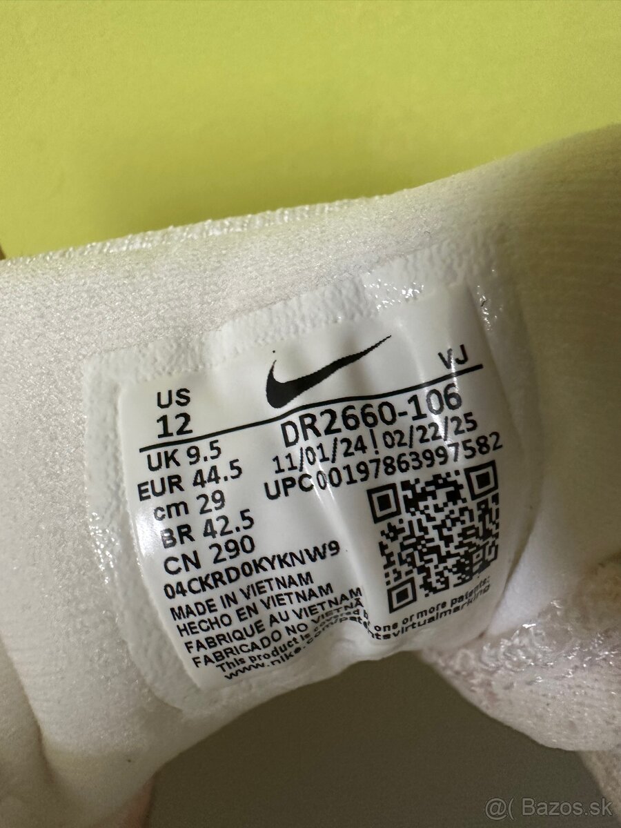 Bežecké tenisky Nike Invincible Run 3 - 9