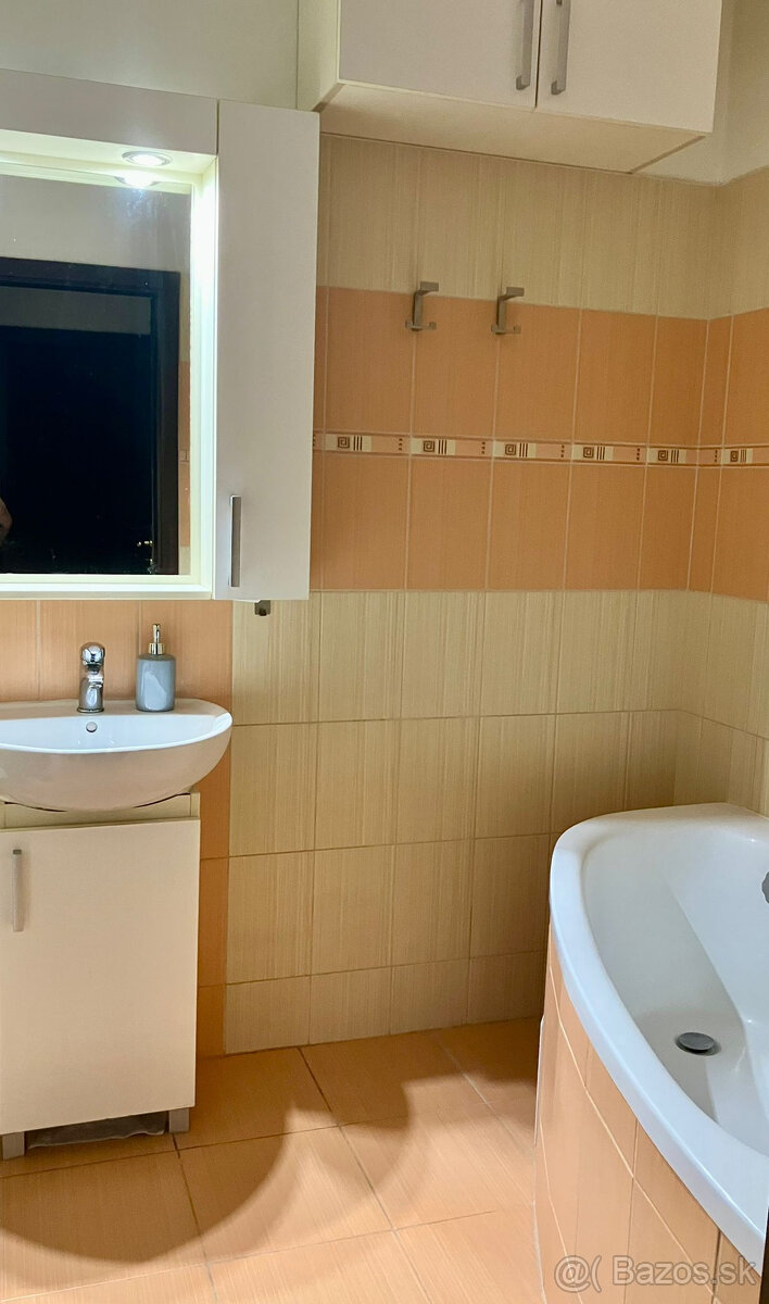 Kompletne zariadený 2kk byt na ulici Športová v NMnV - 9