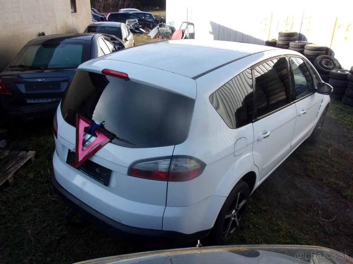 FORD S-MAX 2,0TDCI 120KW r v 2012 + 2008 - 9