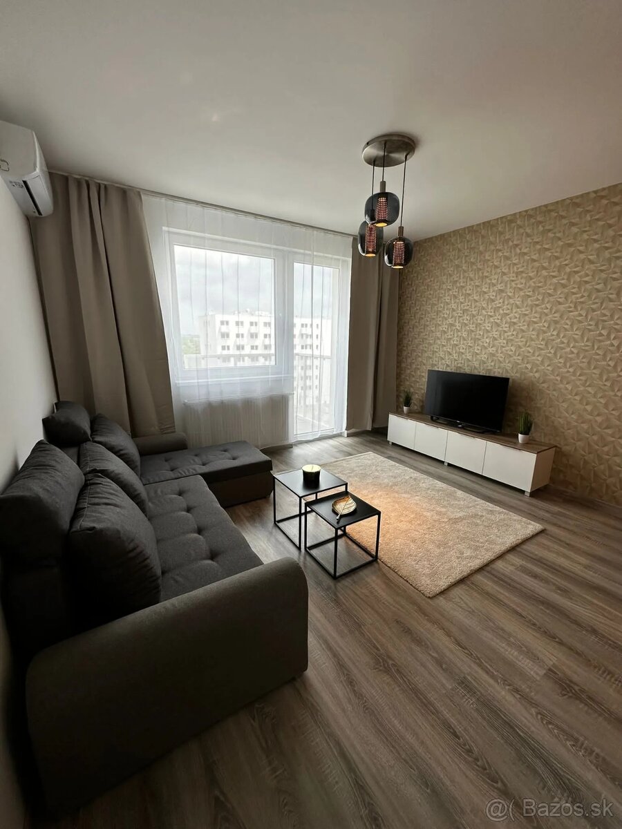 Realitný kancelária REALADR s.r.o. - 9