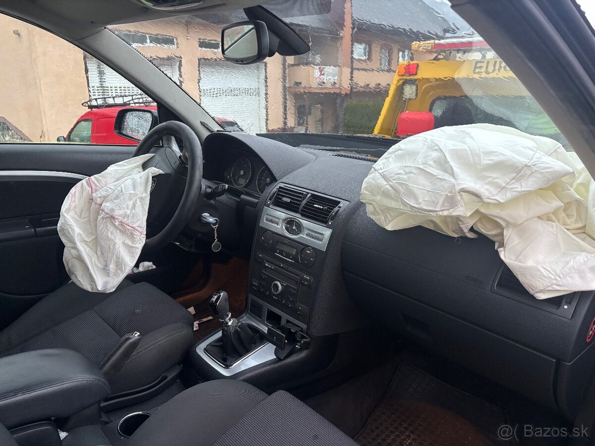 Predám Ford Mondeo 2.2 TDCi (2005) na diely alebo celok - 9