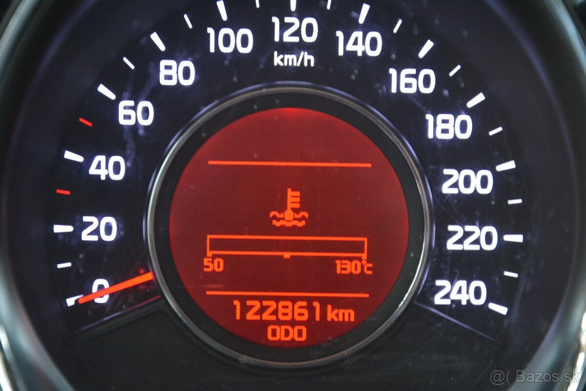 KIA Cee’d 1.6 CRDi, SR. voz - 9