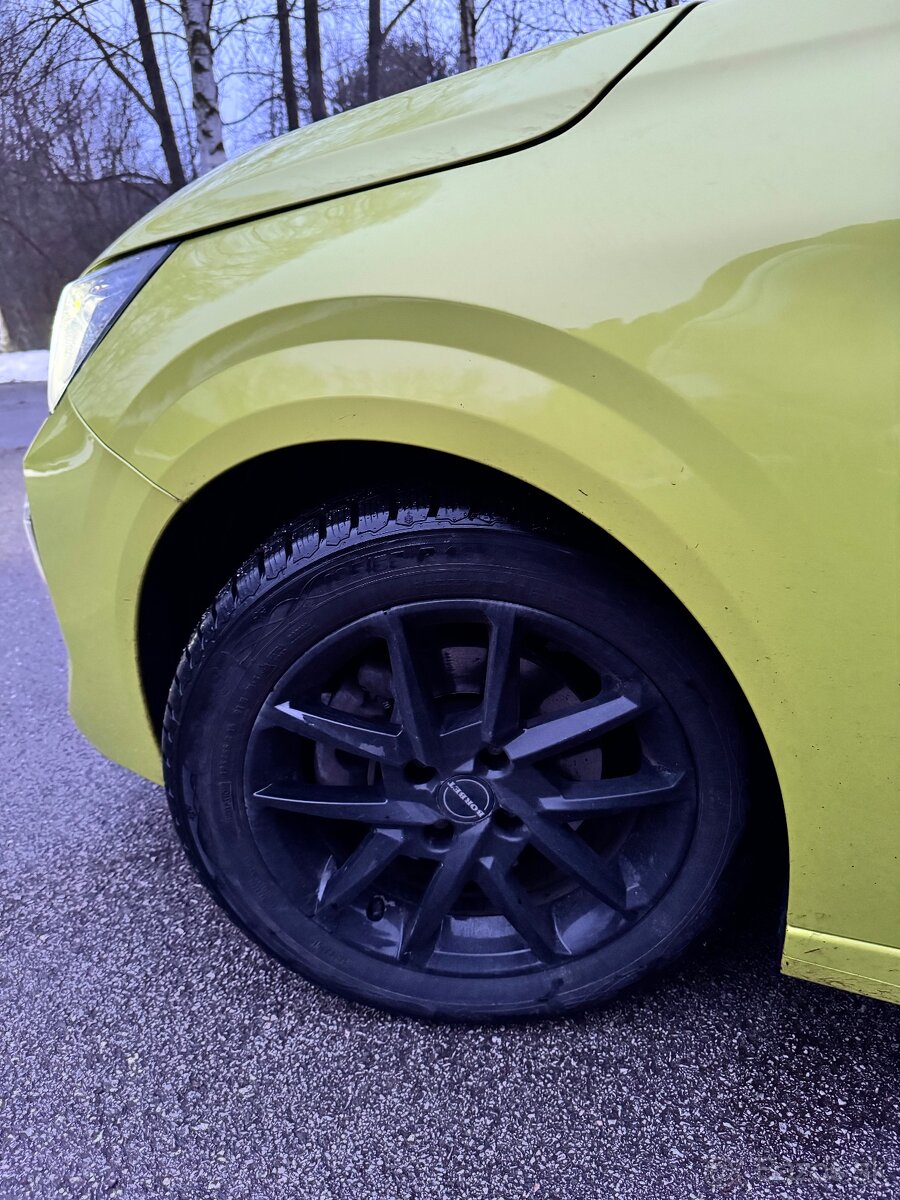 Peugeot 208 ALLURE PRESTIGE - 9