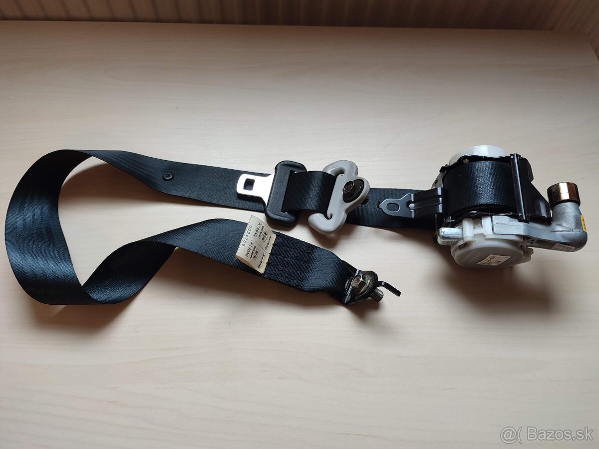 Mazda 5 (CR19, 2005-2010) Bezpečnostné pásy - 9