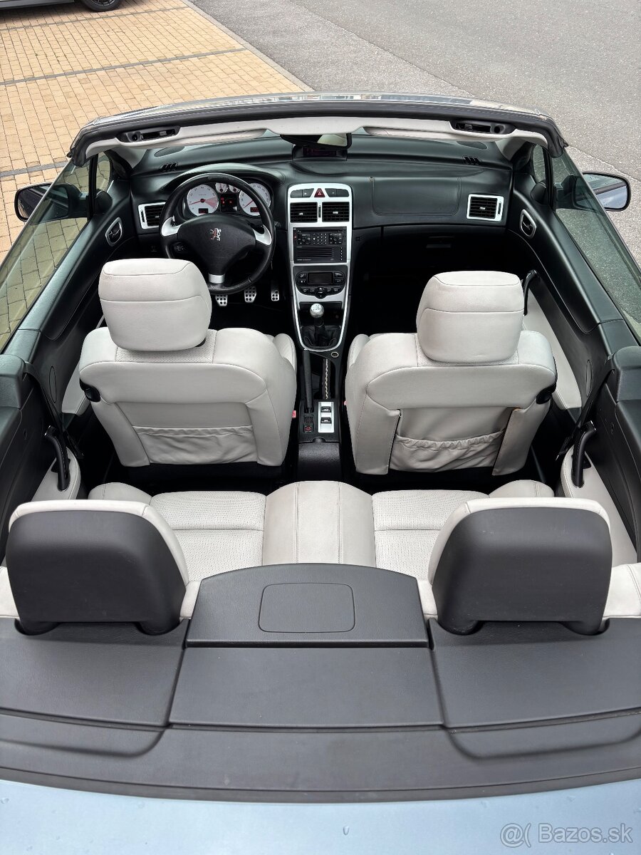 Peugeot 307 CC 2.0 16V Dynamique - 9