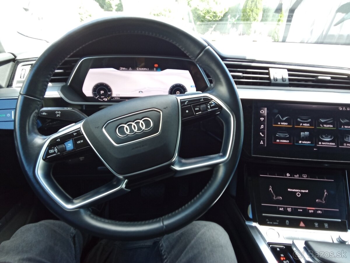 Audi Q8 E-Tron Quattro 230kw r.v.2020 - 9