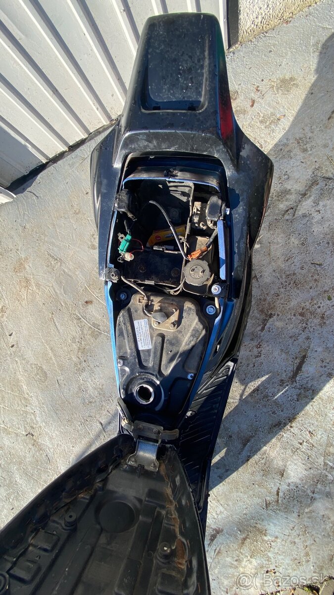 Yamaha MBK Target - 9