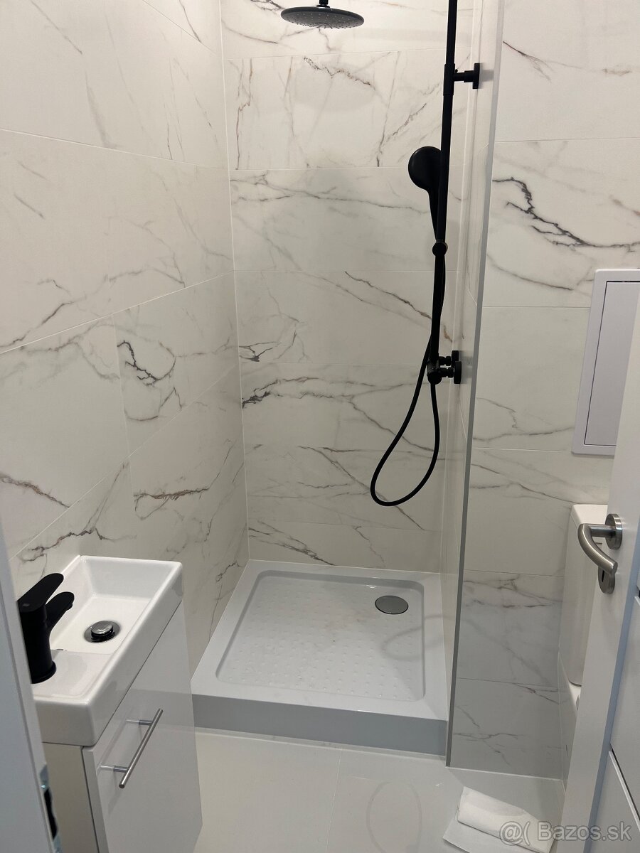 Garsonka na prenajom - 9