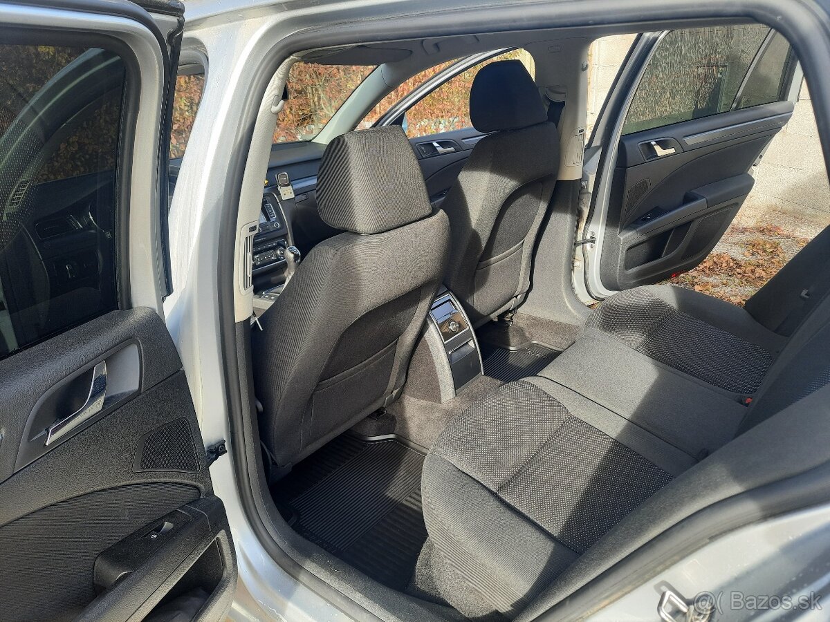 Škoda Superb 2.0 TDI - 9