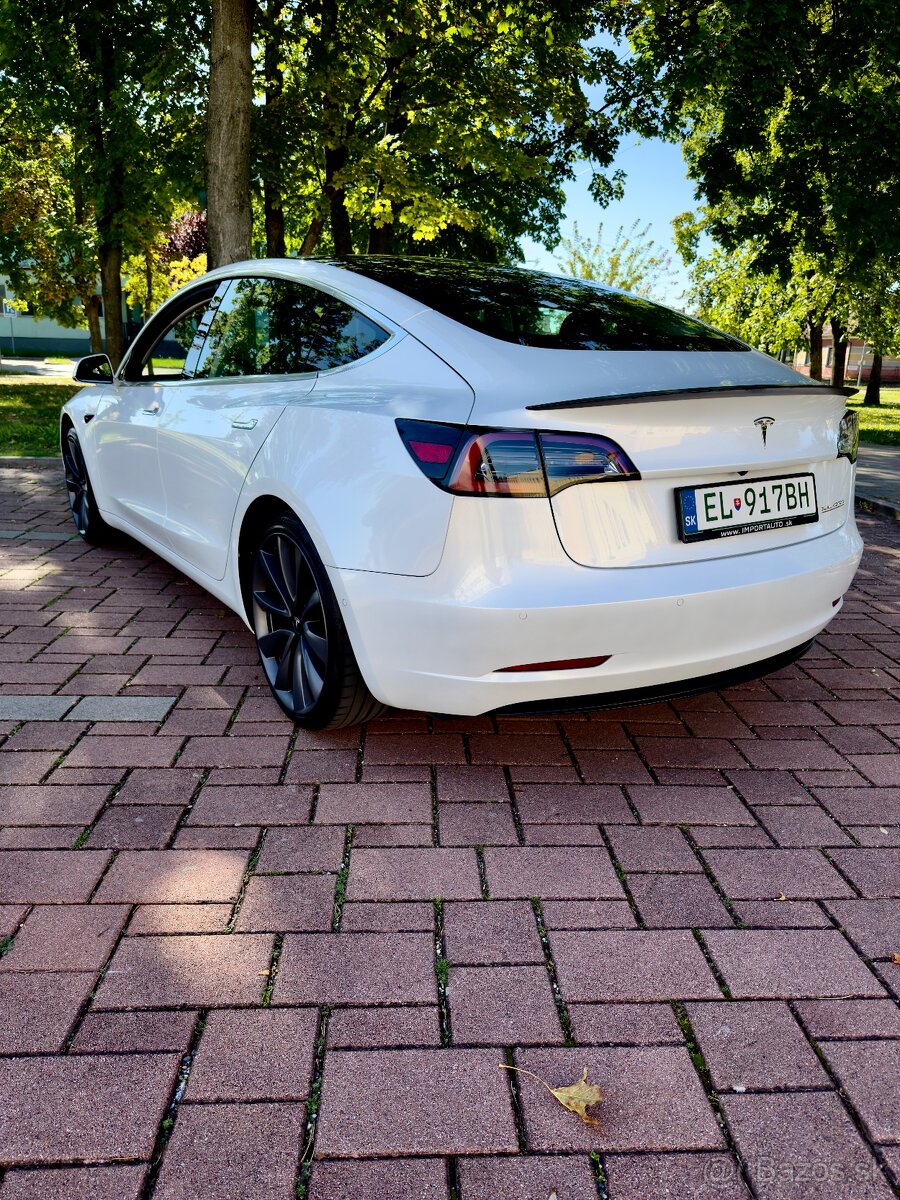 Tesla model 3 performance Dual motor - 9
