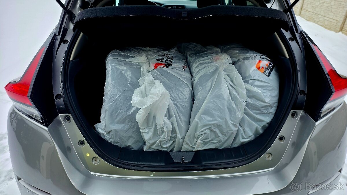 Nissan Leaf 40 KW/h Acenta Možný Leasing - 9