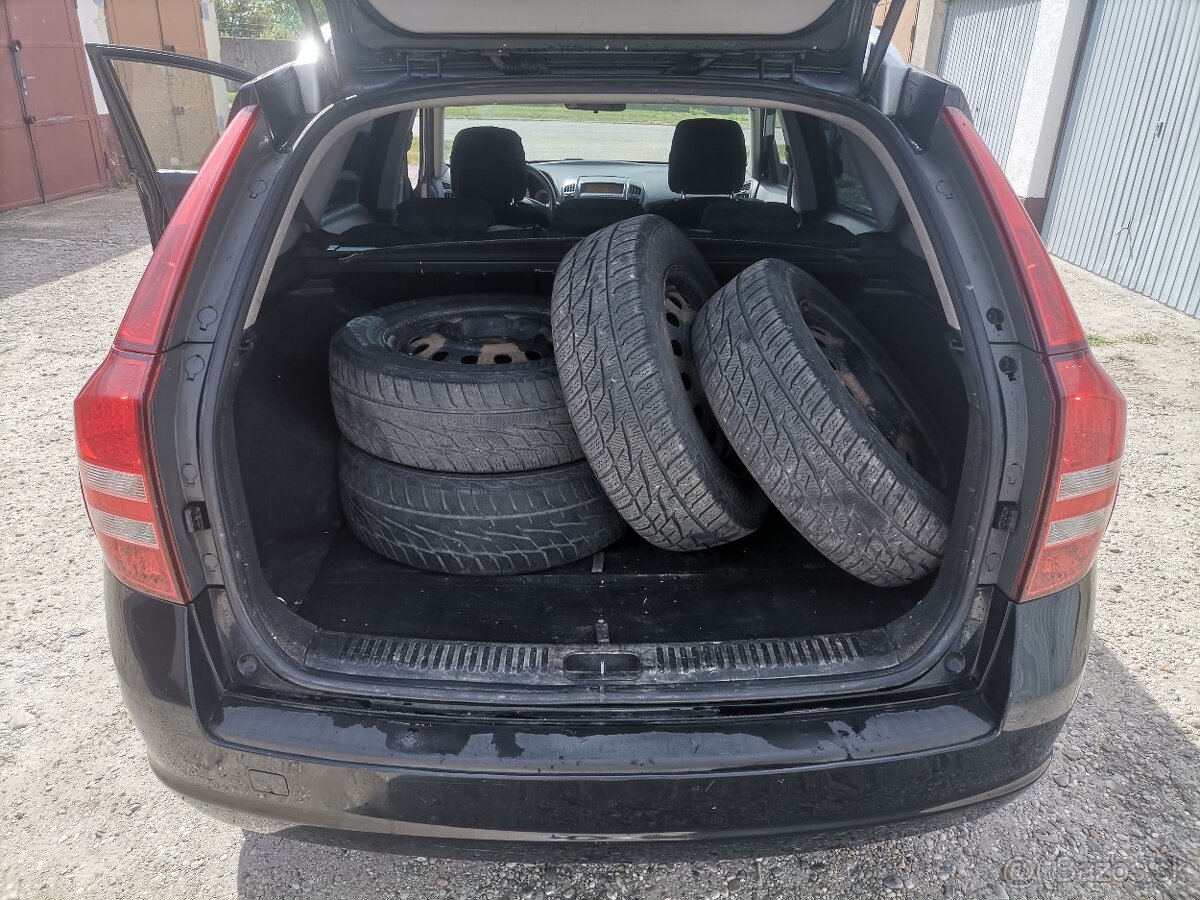 Kia Ceed combi - 9