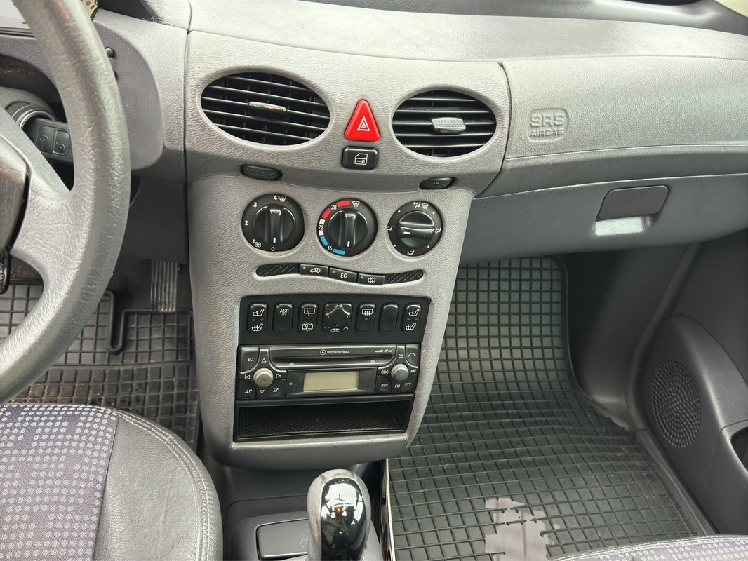 Mercedes-Benz A trieda 170 CDI Avantgarde - 9