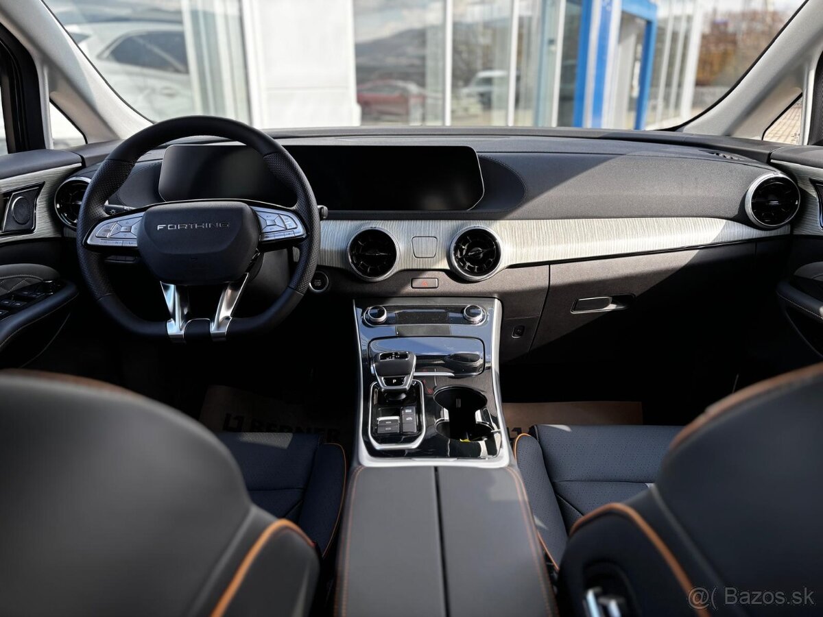 Dongfeng Forthing U-TOUR 7-miestny - 9