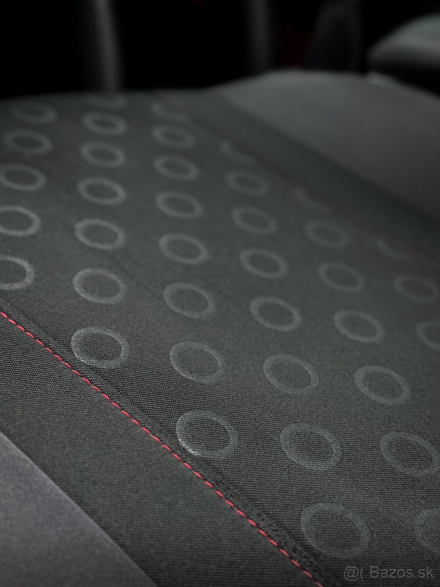 Mini Cooper Seven edícia - 9