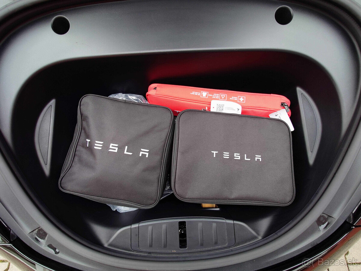 Tesla Model 3 2023 Dual Motor Long Range 366 kW - 9