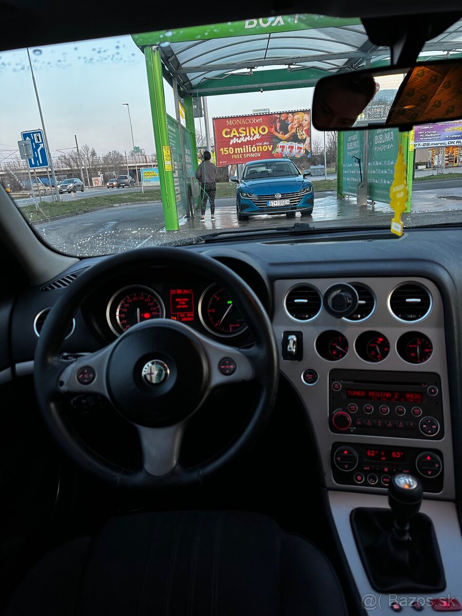 Alfa Rómeo 159 1.9 jtdm 85kw - 9