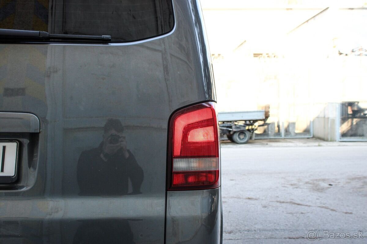 Volkswagen Multivan 2.0 BiTDI PANAMERICANA 4MOTION DSG - 9
