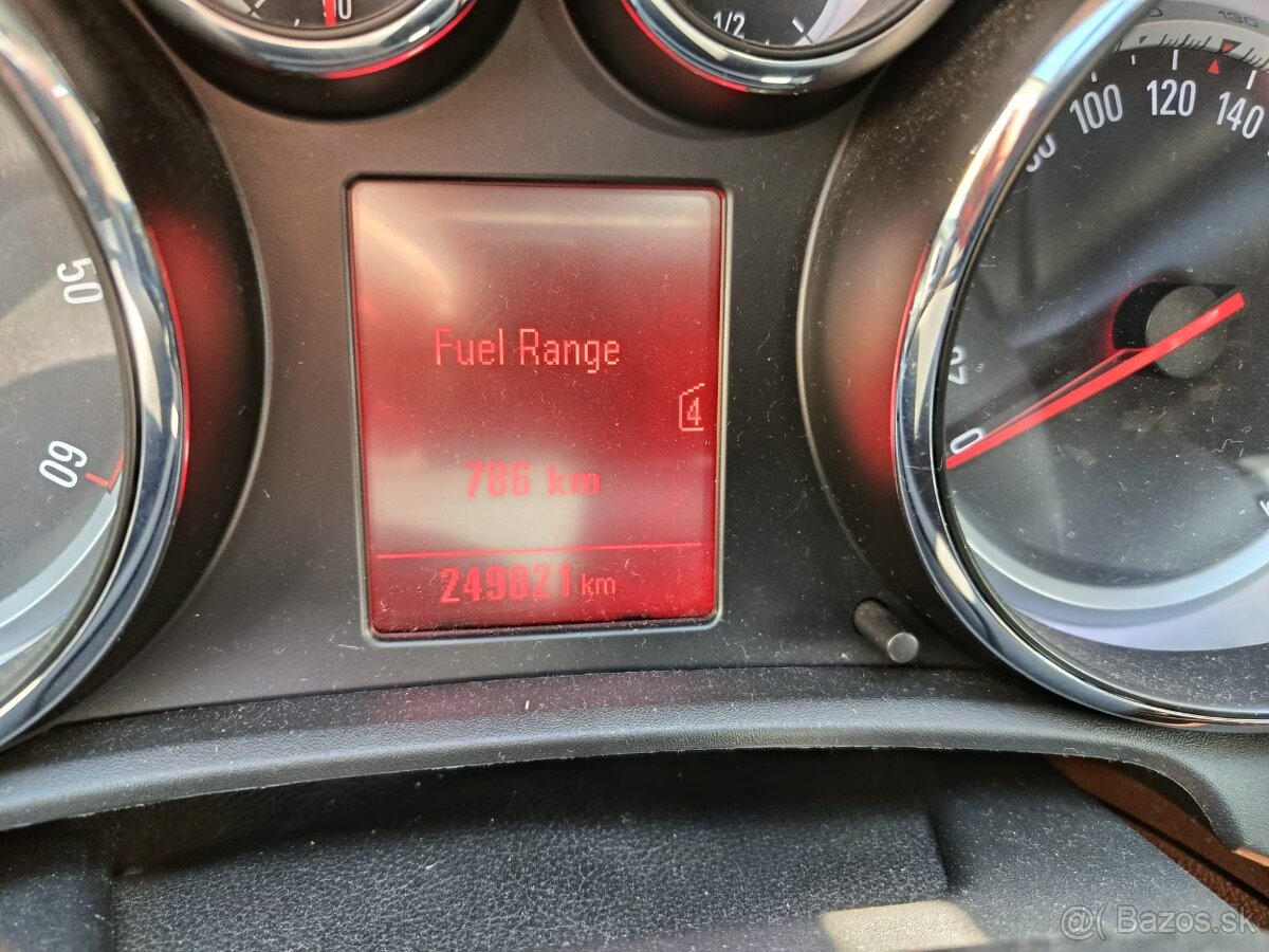 Opel Astra 1,7Cdti 2012 - 9