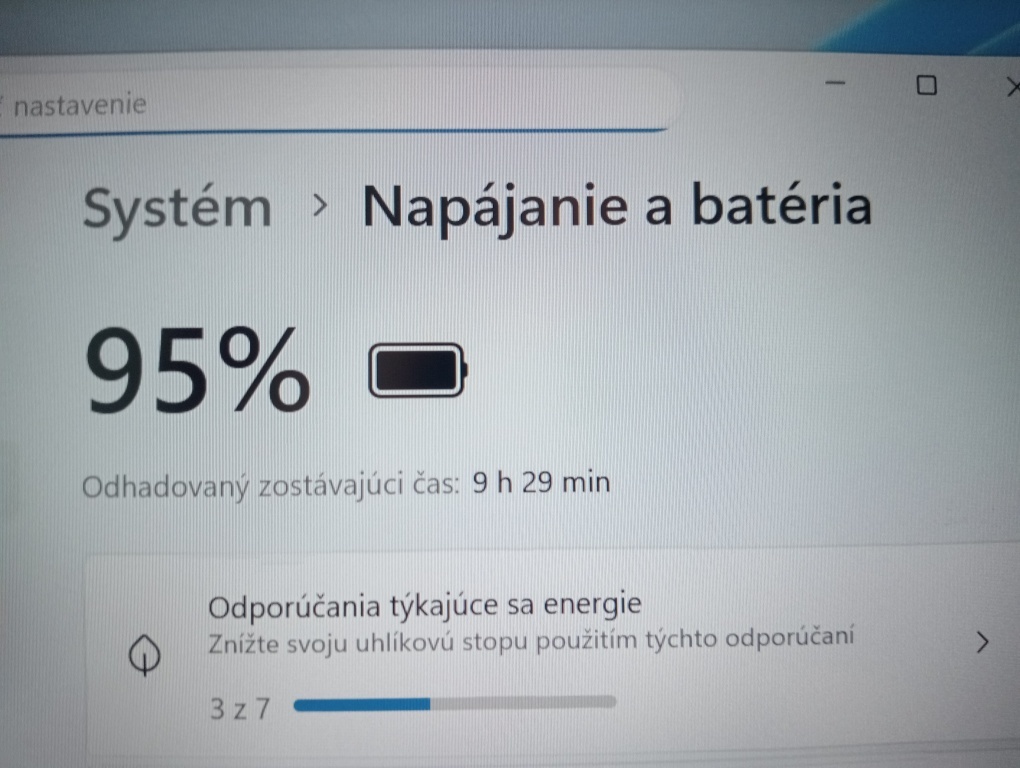predám Dell latitude 5410 , Intel® Core™i5 , 16gb ram , ssd - 9