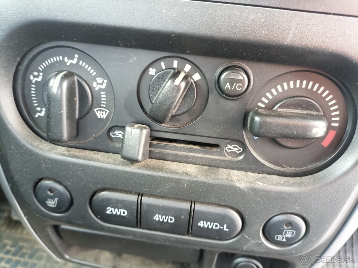 SUZUKI JIMNY 1.3i - na predaj / aj na splatky - 9