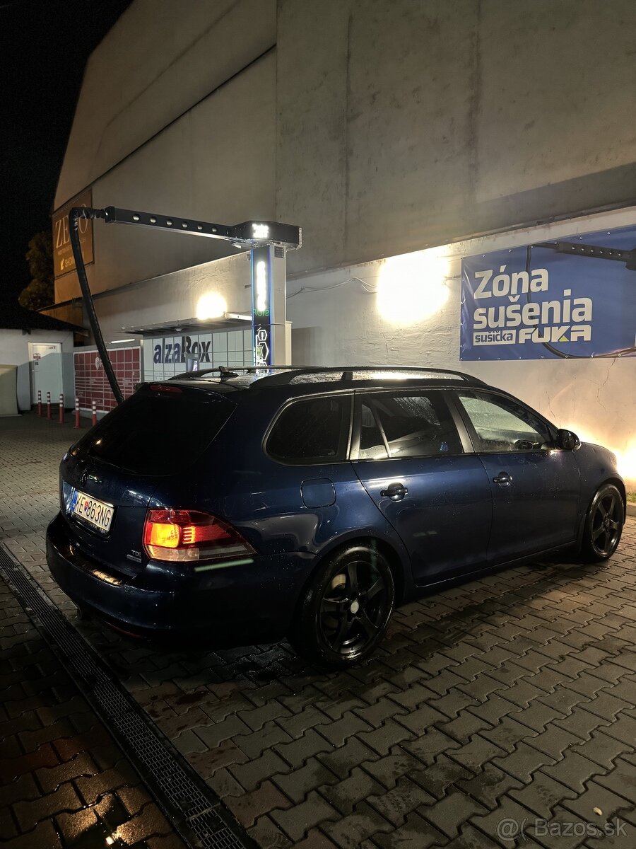 Volkswagen Golf 6 1.6 tdi blue motion - 9