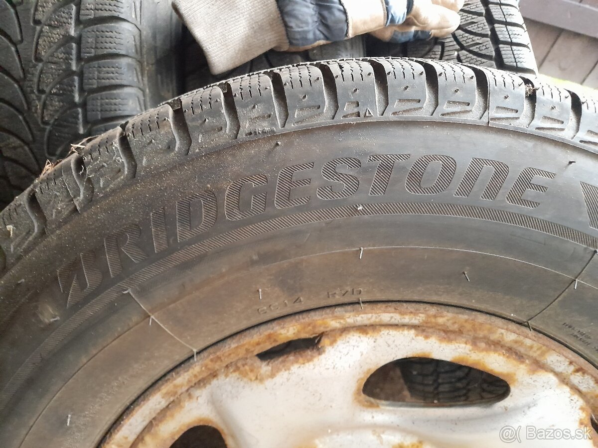 kolesá a pneu.BRIDGESTONE - 9