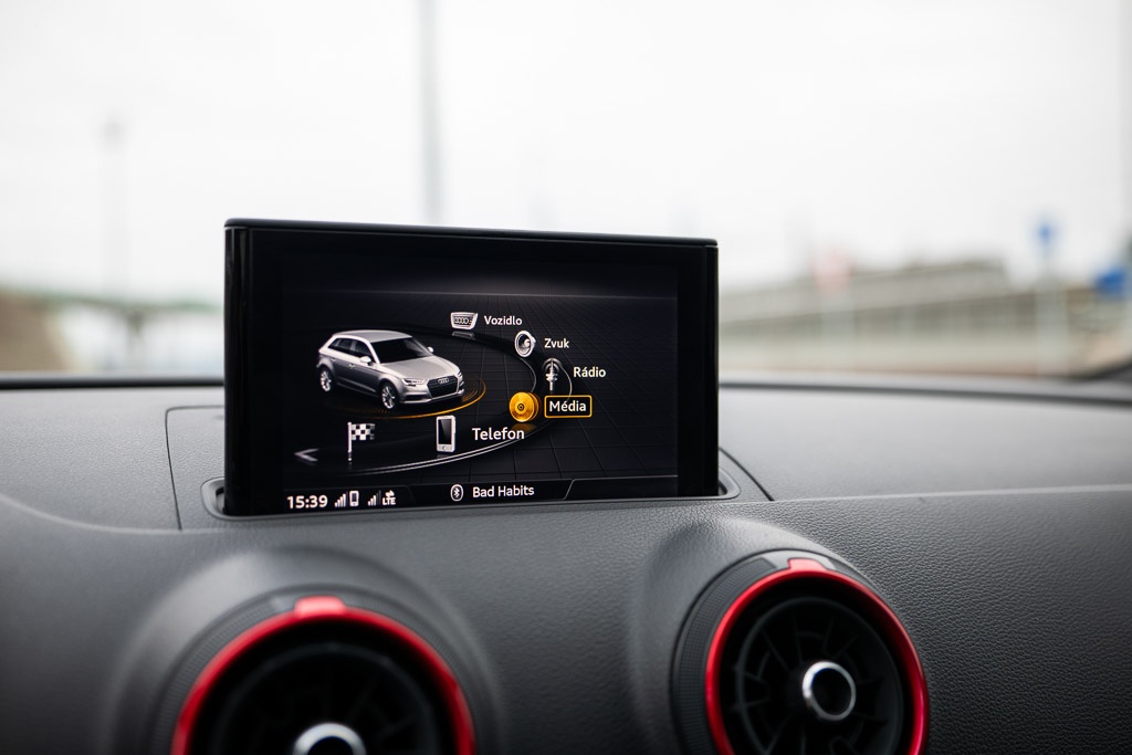 Audi RS3 2.5TFSI Quattro DAZA - 9