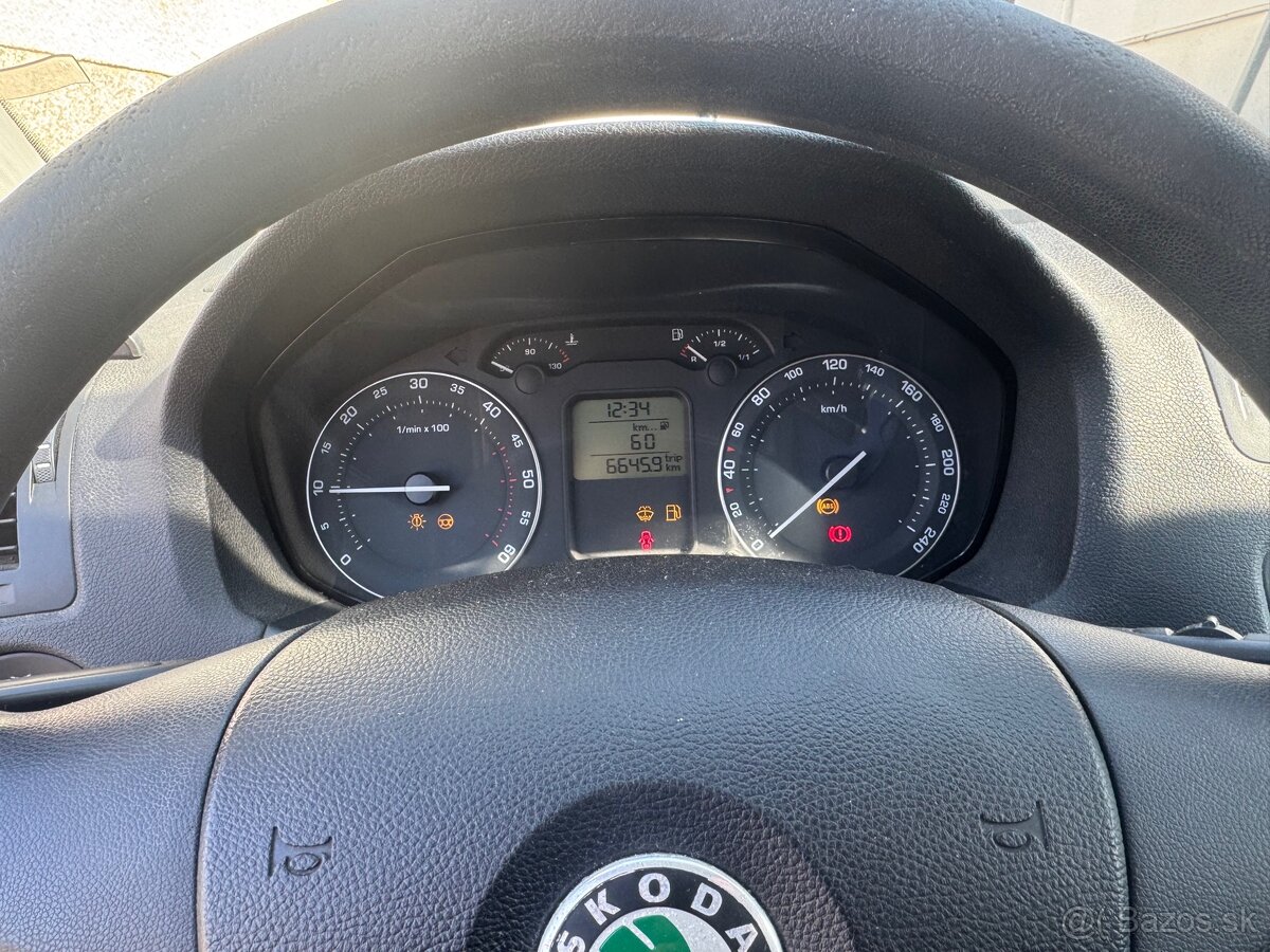 Škoda octavia 2 1.9 Tdi 77kw - 9