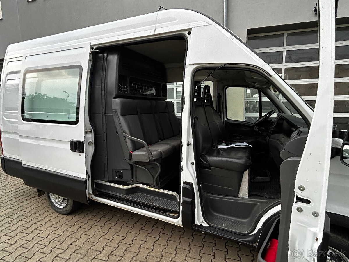 Iveco Daily 2.3, 7 miestne + regálový systém, odpočet DPH - 9