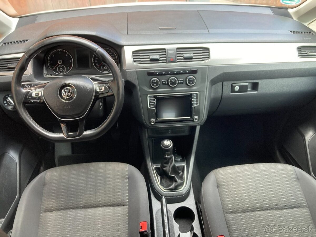VOLKSWAGEN CADDY MAXI 2,0TDi 7míst HIGHLINE - 9