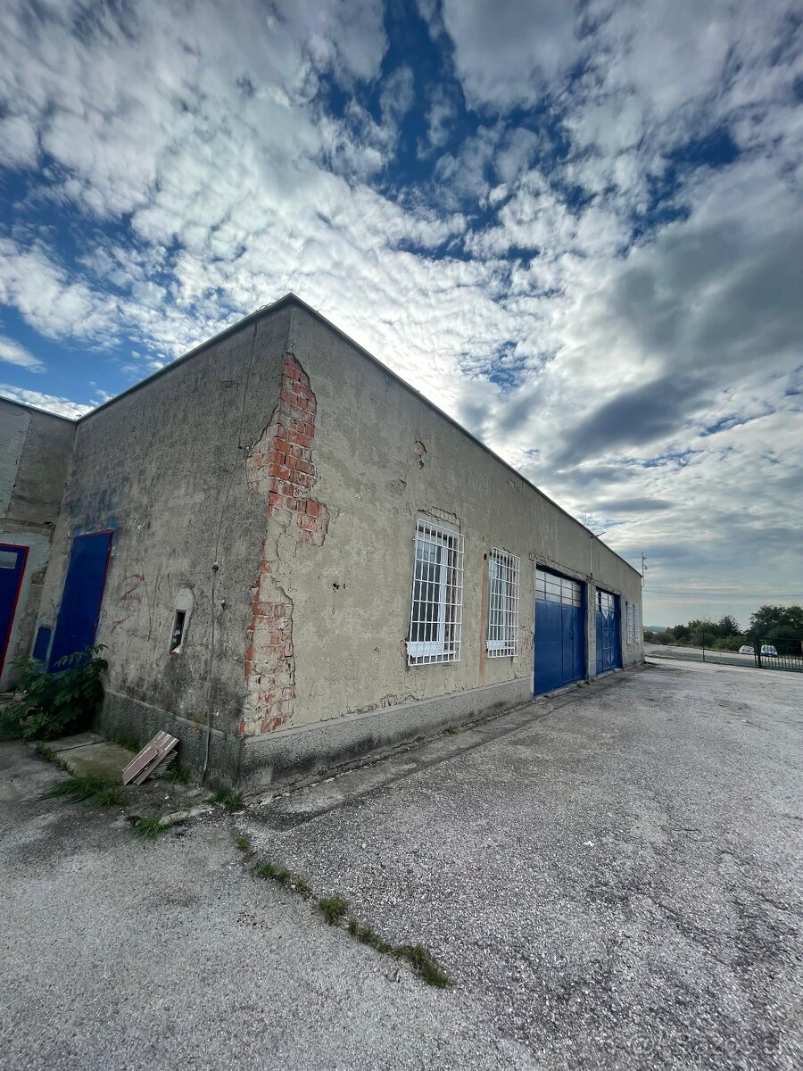 Prenájom hál, lakovne a vonkajsich ploch - Lukov Dvor - 9