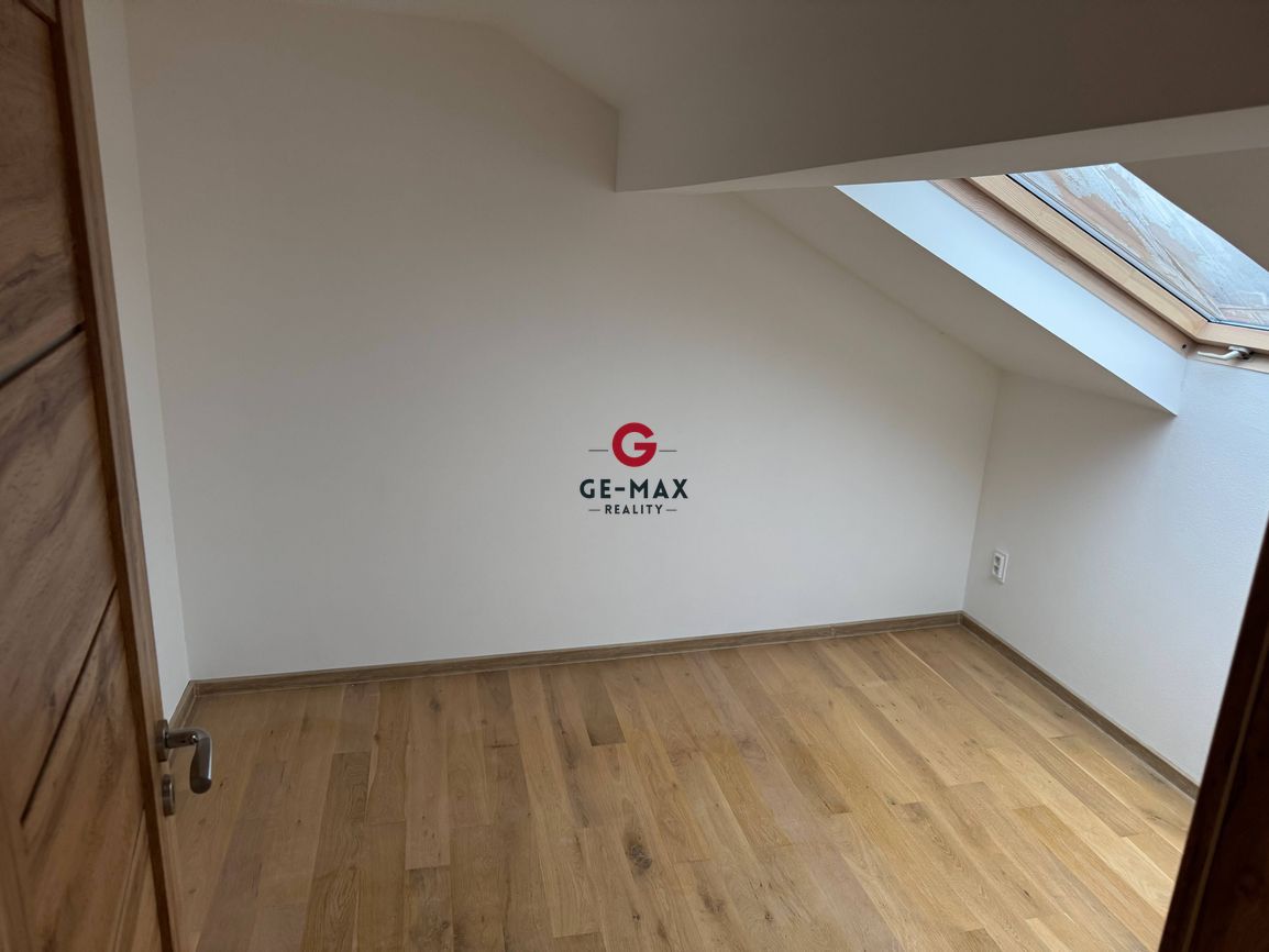 NA PREDAJ- 3izbový byt po kompletnej rekonštrukcii – centrum - 9