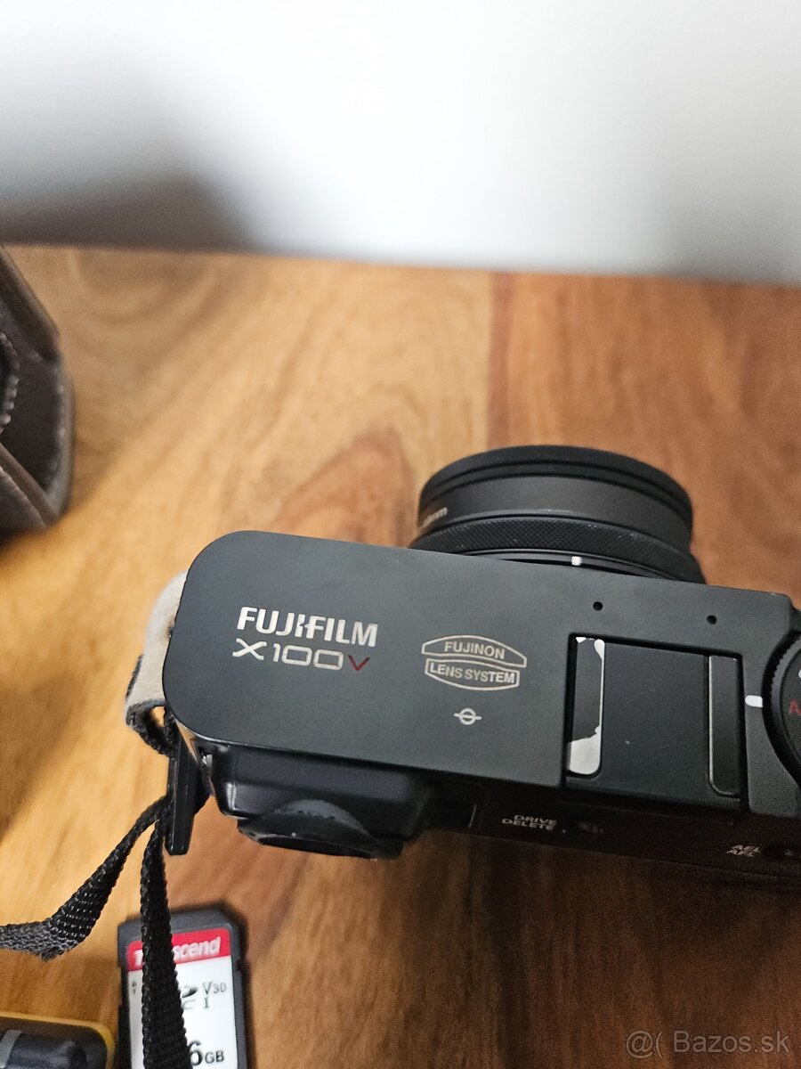 Fujifilm X100V + Telepresadka + prislusenstvo - 9