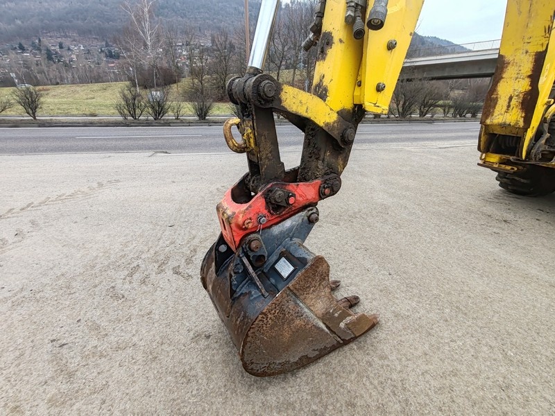 KOMATSU WB97S - 8 - Rýpadlo nakladač - 9