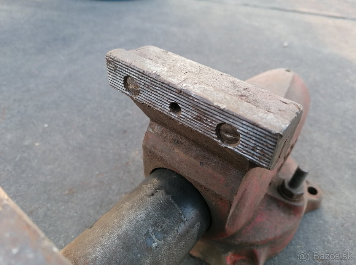 Predám zverák YORK 100 A - 9