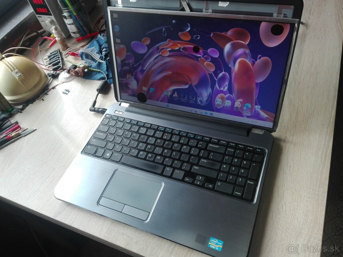 Rozpredám DELL E6520. E5440. E5500. 15R-5521. D830. - 9