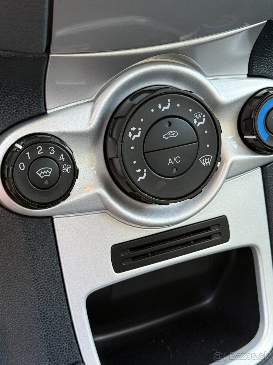 Predám FORD FIESTA 1,4i, 71kW - 9